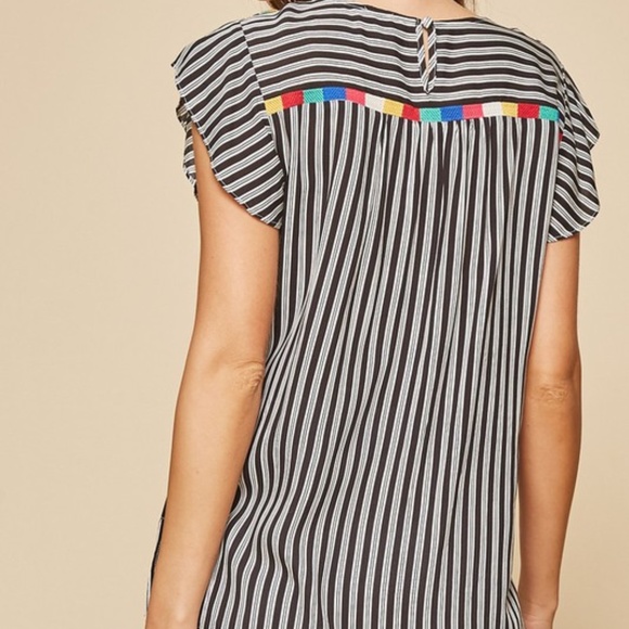 NWT Embroidered Bib Striped Flutter Sleeve Top - Picture 5 of 5